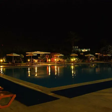 Ośrodek wypoczynkowy Babaylon 4*