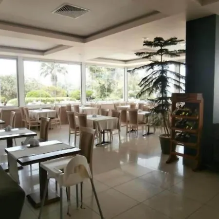 Babaylon 4* Çeşme