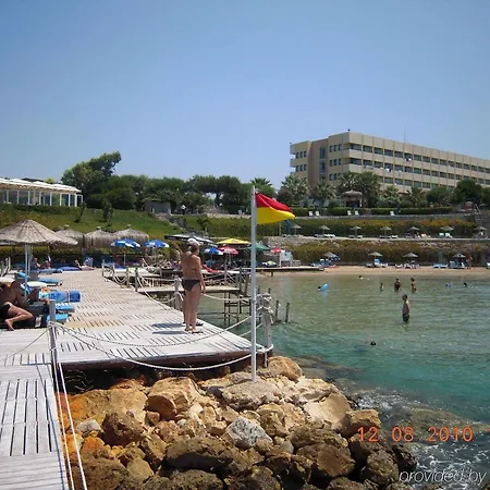 Babaylon 4* Çeşme
