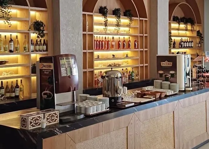 Semesteranläggning (resort) Babaylon 4*