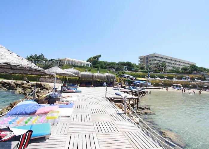 Semesteranläggning (resort) Babaylon 4*